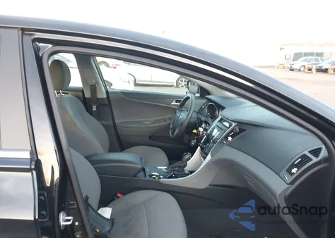 2013 Hyundai Sonata Gls from USA, damaged, VIN 5NPEB4AC8DH631121